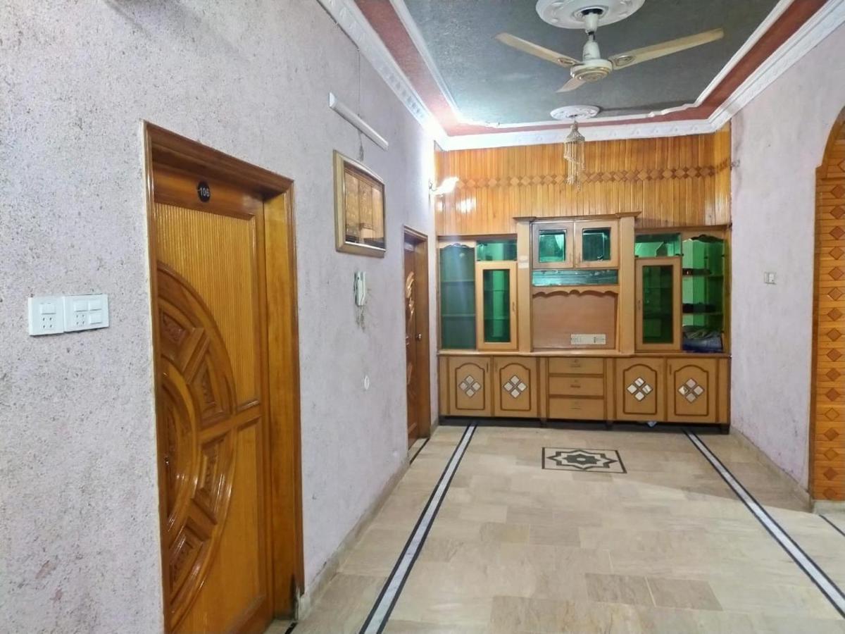 Karachi Motel Exterior foto
